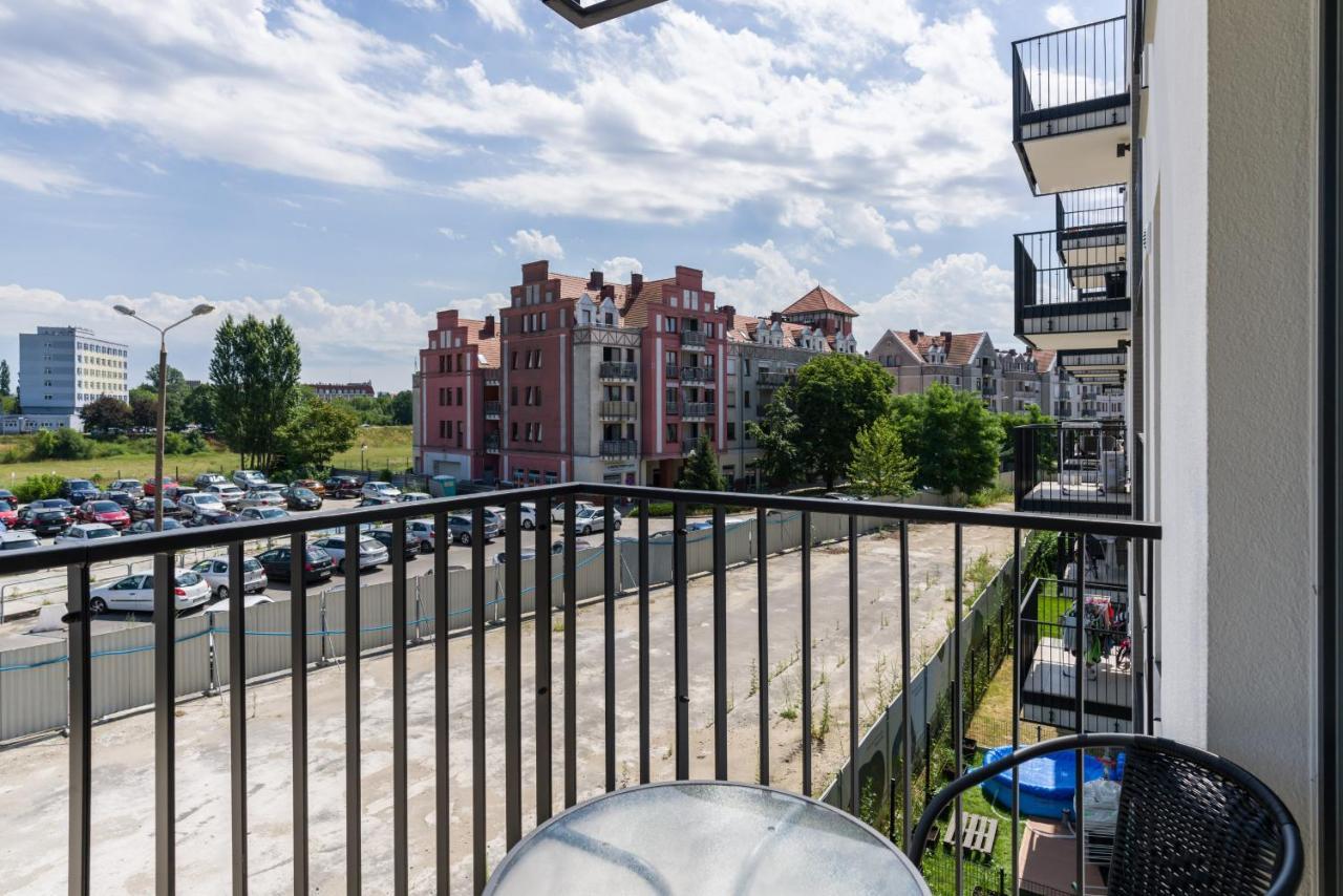 Esencja Apartments With Free Parking Garbary 104 By Renters Poznan Bagian luar foto