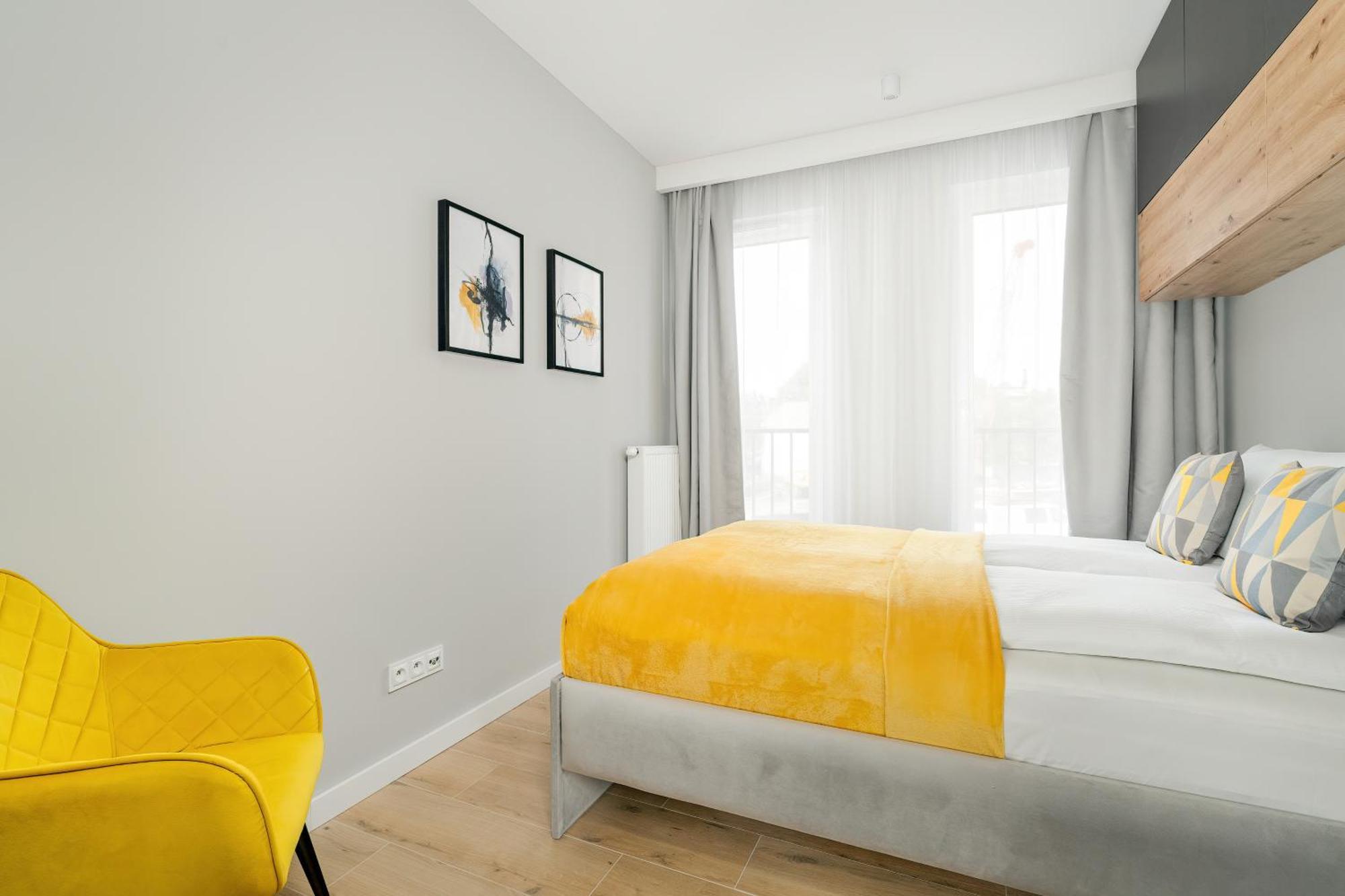 Esencja Apartments With Free Parking Garbary 104 By Renters Poznan Bagian luar foto